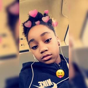 Meet your Posher, Jade